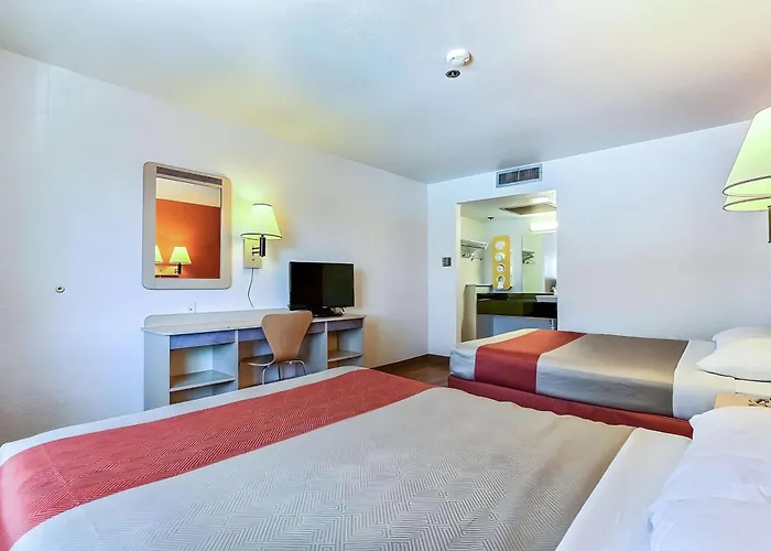 Motel 6-Livermore, CA