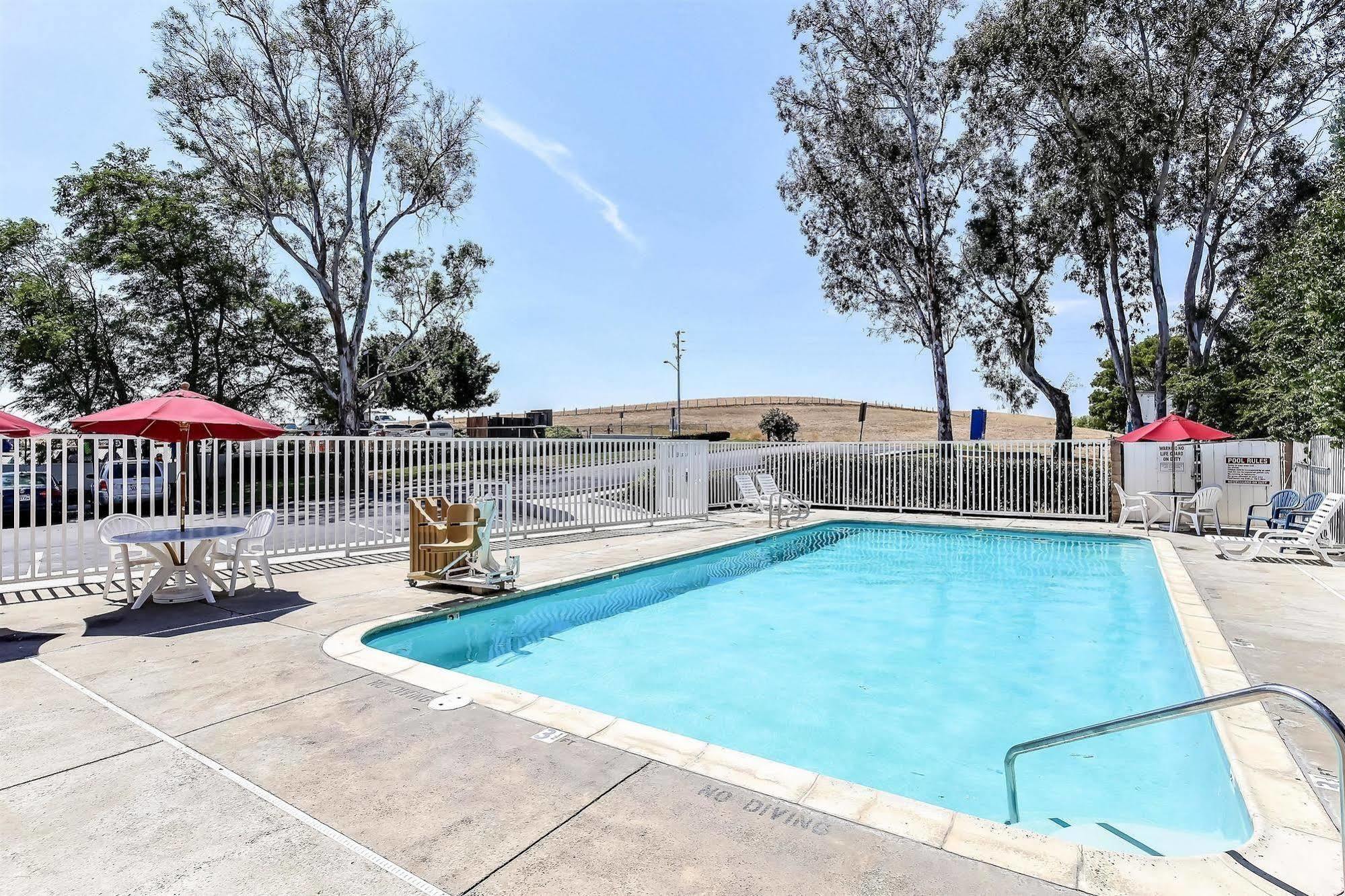 6-livermore, Ca 2* Livermore